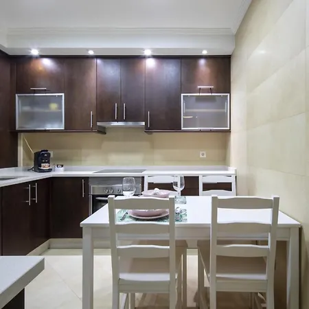 Apartamento En El Corazon De Vigo: 3 Habitaciones, Cocina Equipada, Smart Tv Y Estacionamiento Gratuito - Es-210-3 아파트 비고